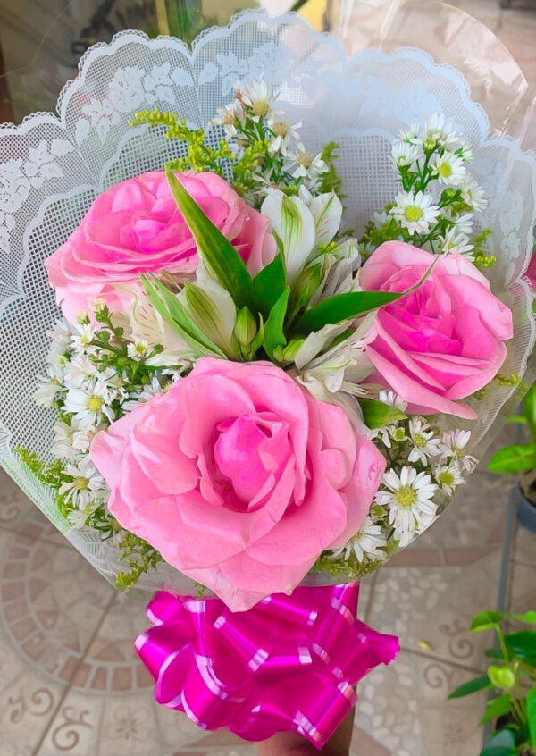 Buquê 3 Rosas Cor de Rosa