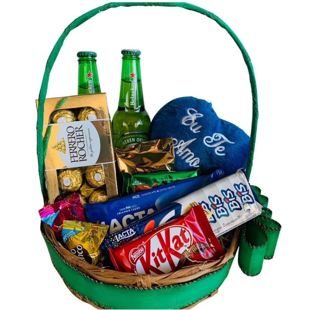 Cesta Ferrero e Amor